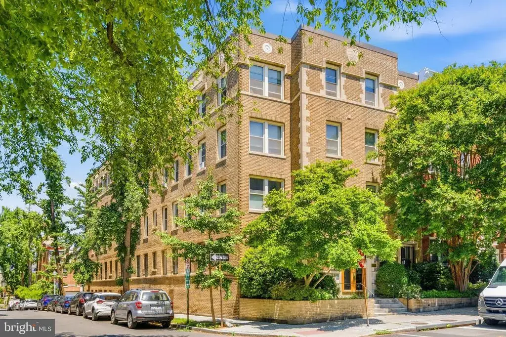 1875 Mintwood Pl Nw #36, WASHINGTON