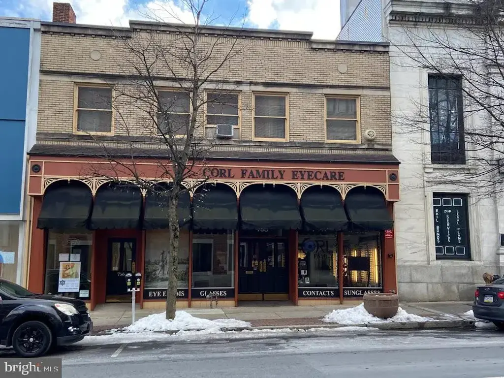 756 Cumberland St, LEBANON