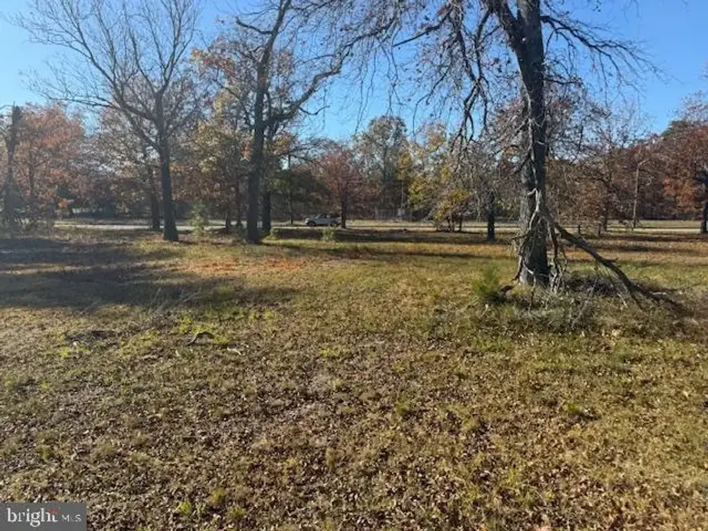 1469 N Mill Rd, VINELAND