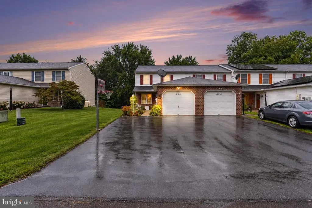 426 Groffdale Rd, QUARRYVILLE