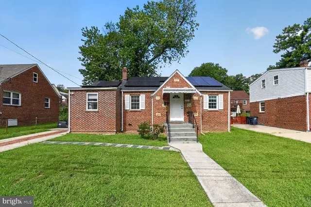 6406 Knollbrook Dr, Hyattsville