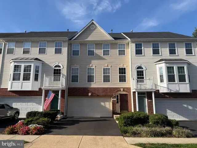 5121 Ballycastle Cir, Alexandria