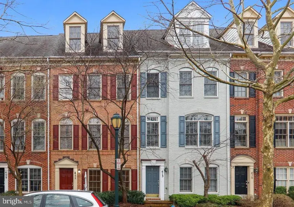 413 Oak Knoll Dr, ROCKVILLE