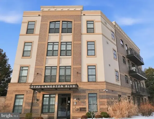 2702 Langston Blvd #2b, Arlington