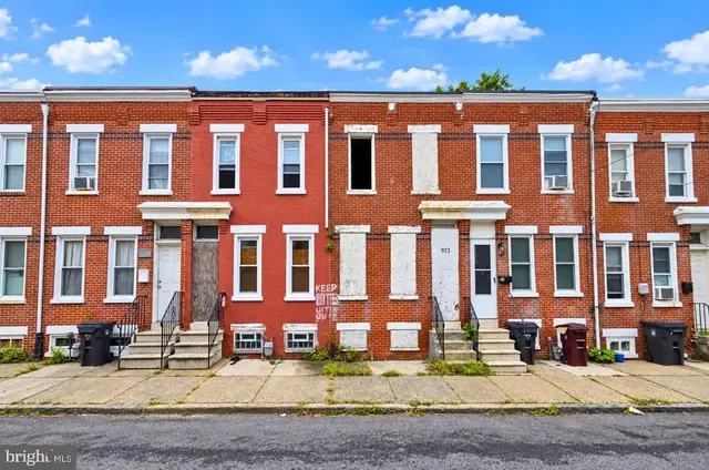 919 Kirkwood St, Wilmington