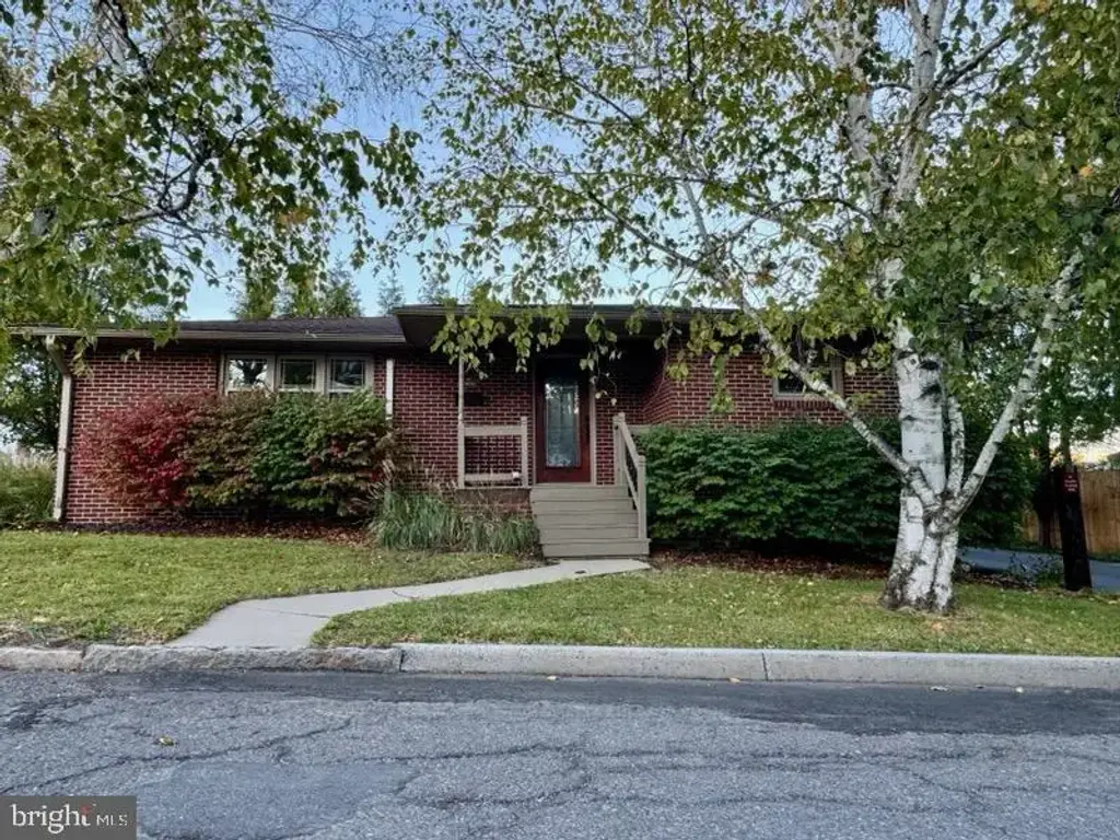 99 Charles St, FROSTBURG
