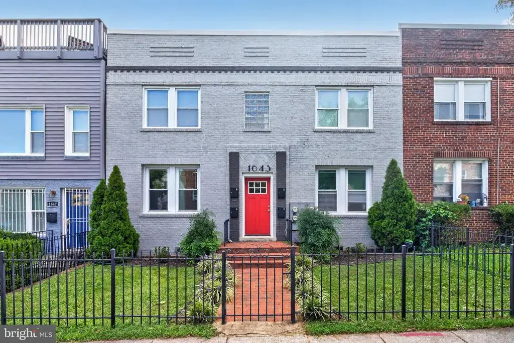 1643 Montello Ave Ne #1, WASHINGTON