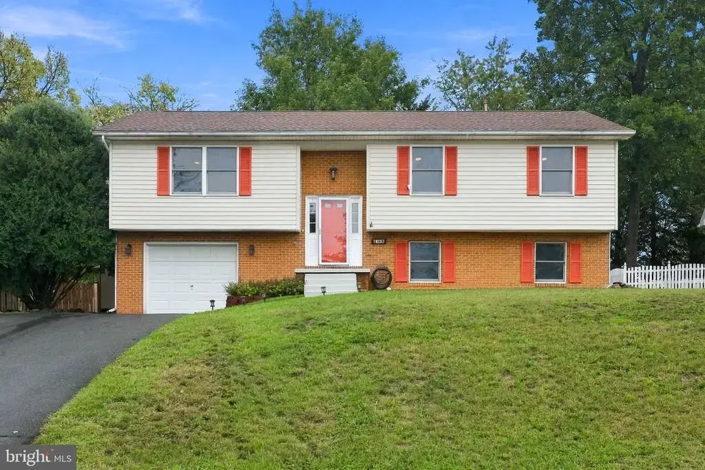 104 Keswick Ct, WINCHESTER