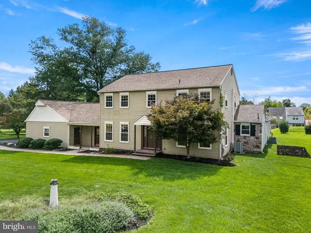 113 Glenwood Dr, WASHINGTON CROSSING