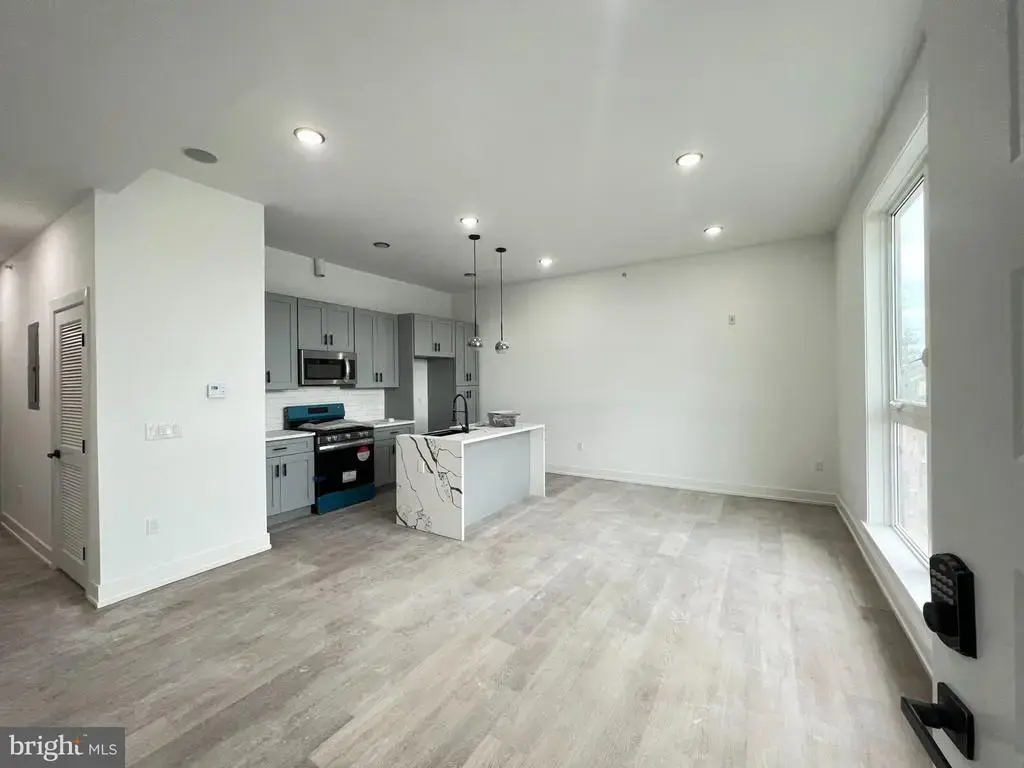 2550 N Hope St #2, PHILADELPHIA