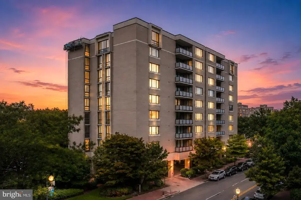 800 25th St Nw #1001, WASHINGTON