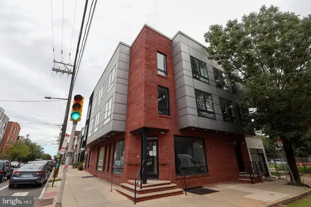 2001 Frankford Ave, PHILADELPHIA