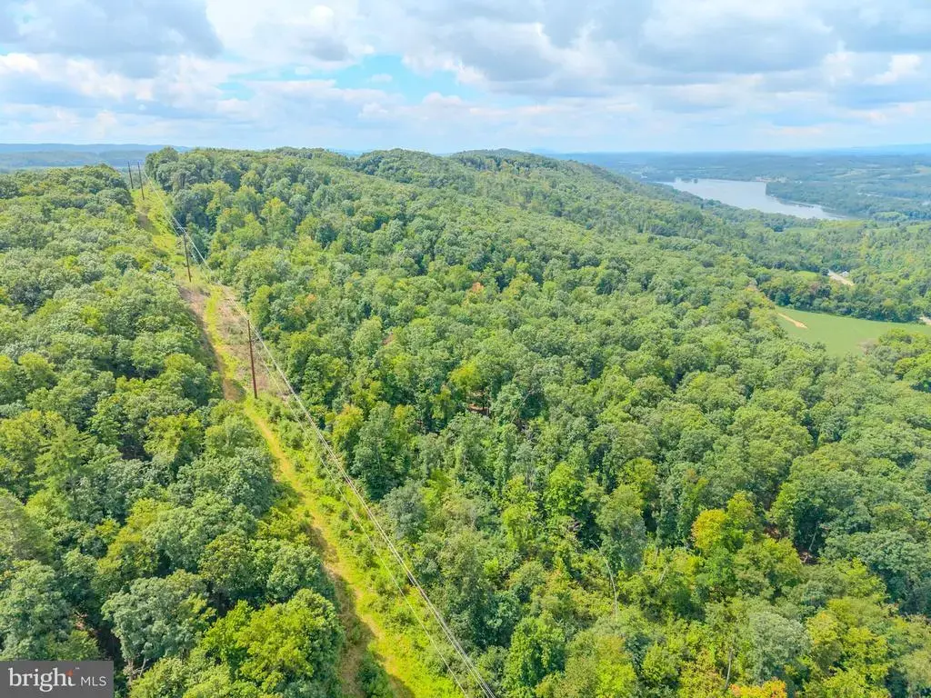 00 State Route 147 #parcel 2, HERNDON