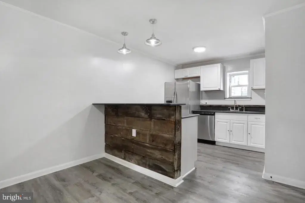 205 S Princess St #101, SHEPHERDSTOWN