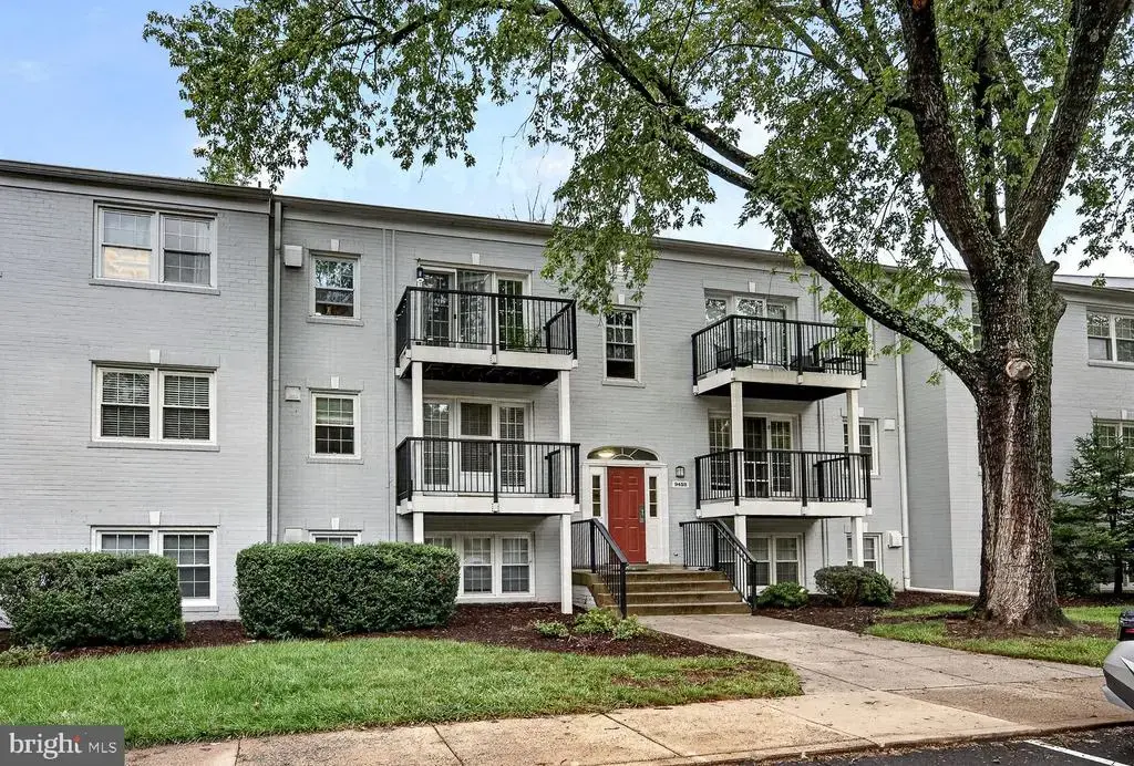 9453 Fairfax Blvd #204, FAIRFAX