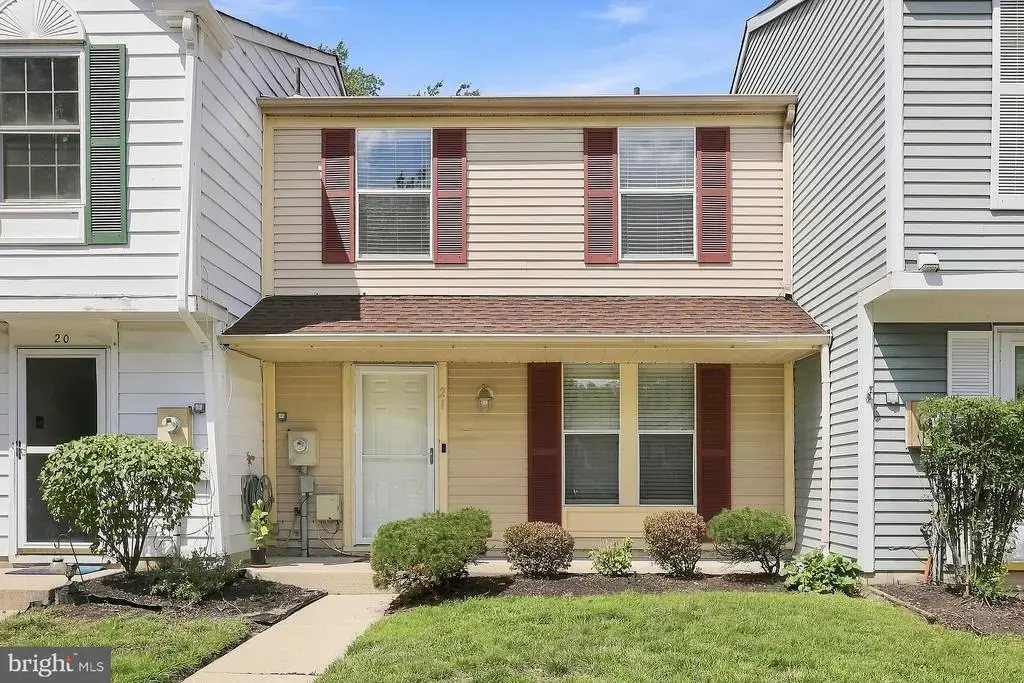 21 Waterview Ct, MARLTON