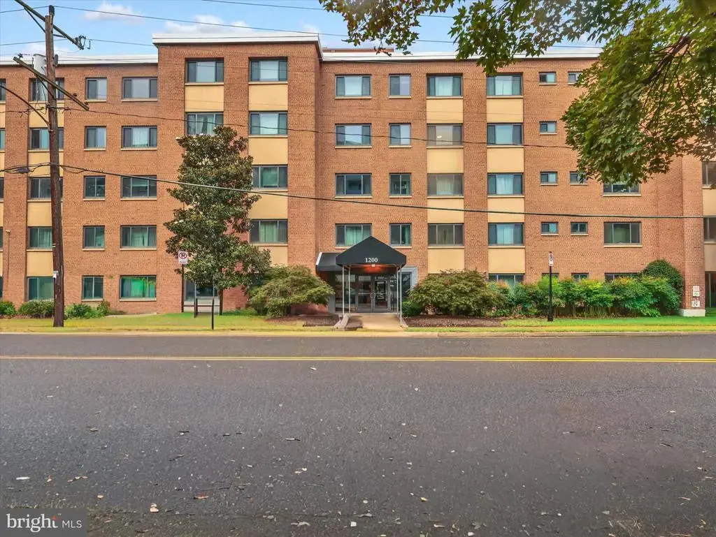 1200 S Arlington Ridge Rd #316, ARLINGTON
