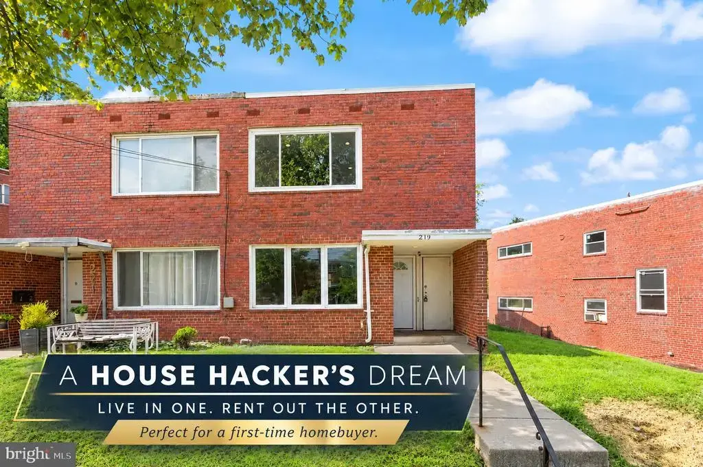 219 Webster St Ne, WASHINGTON