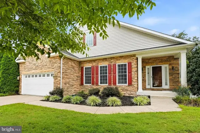 1319 Napa Ct, Severn
