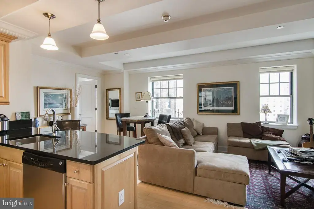 1701-15 Locust St #1705, PHILADELPHIA