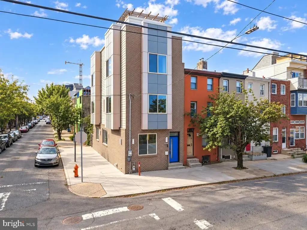 1256 N Howard St, PHILADELPHIA
