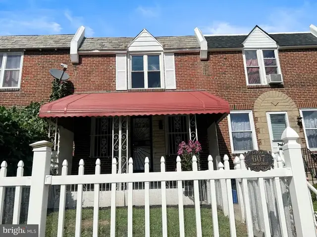 607 E Sanger St, Philadelphia