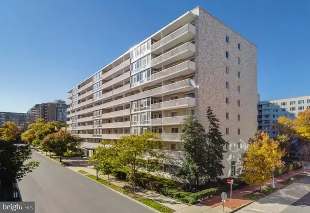 730 24th St Nw #409, Washington
