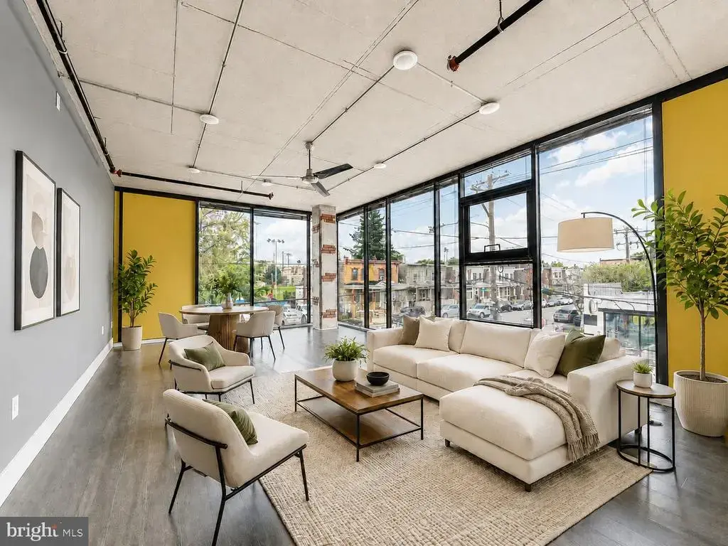 3460 J St #205, PHILADELPHIA