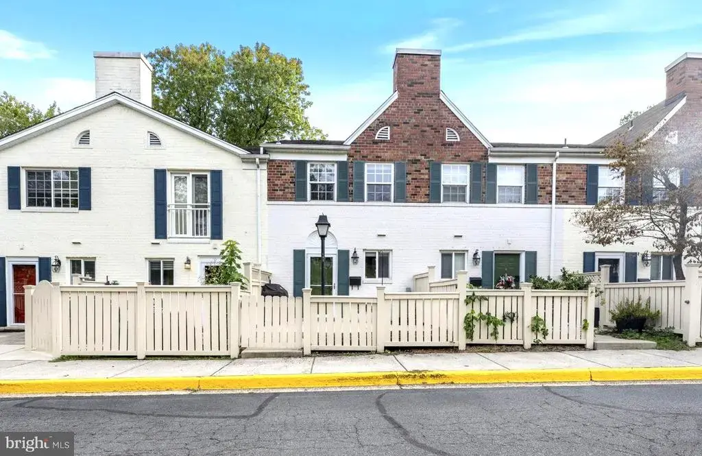 1359 N Van Dorn St, ALEXANDRIA