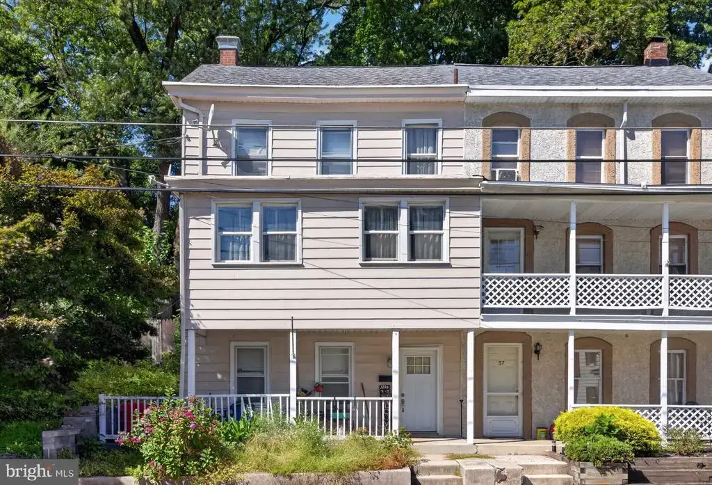 59 W Wyomissing Ave, MOHNTON