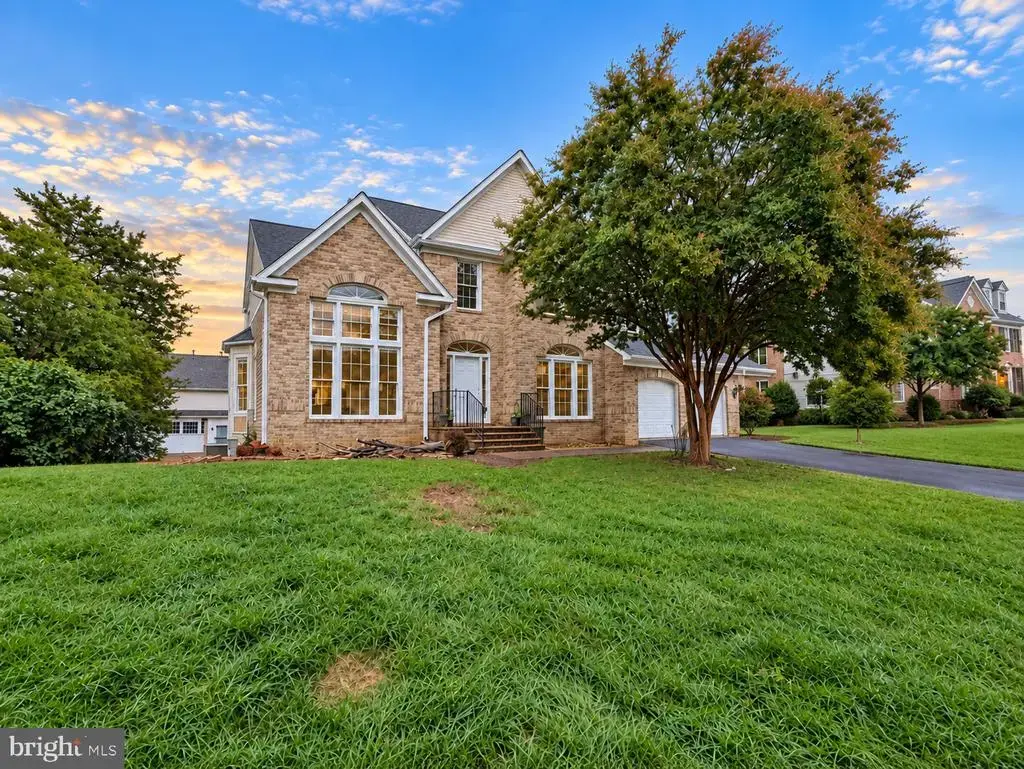 8313 Ivy Green Rd, FAIRFAX STATION
