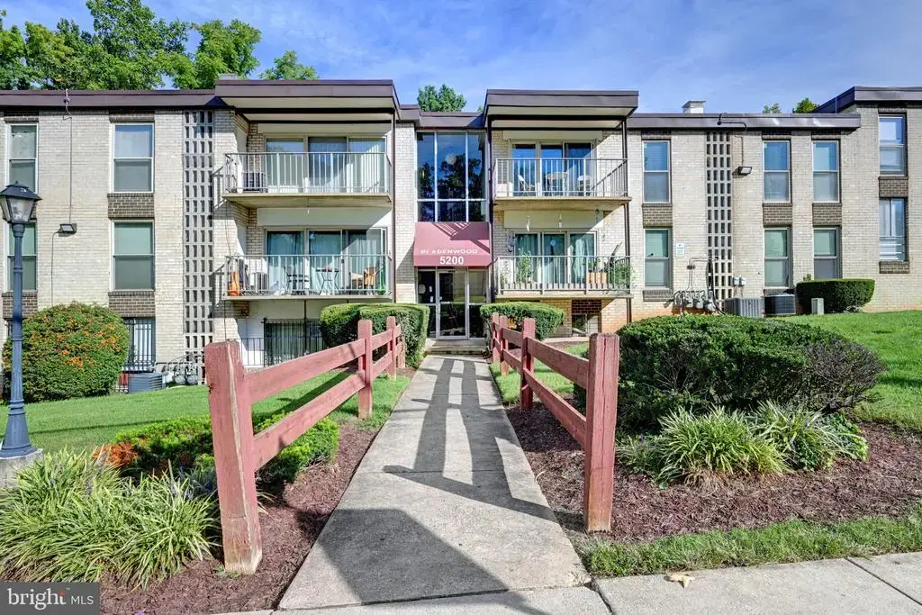 5200 Newton St #203, BLADENSBURG