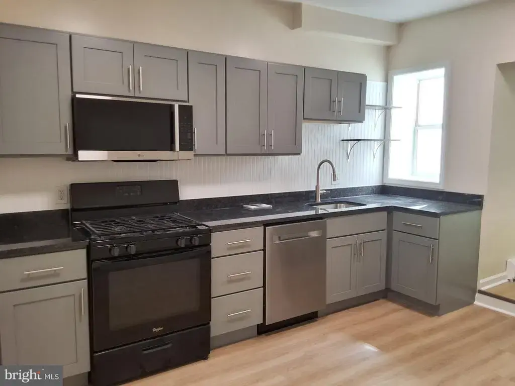 402 E Orange St, LANCASTER