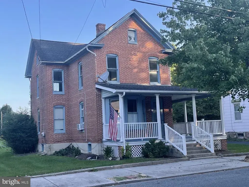23 W Main St, FAIRFIELD