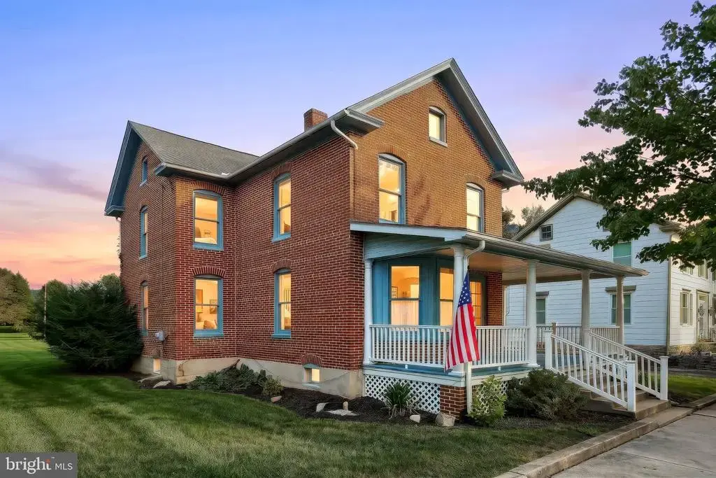 23 W Main St, FAIRFIELD