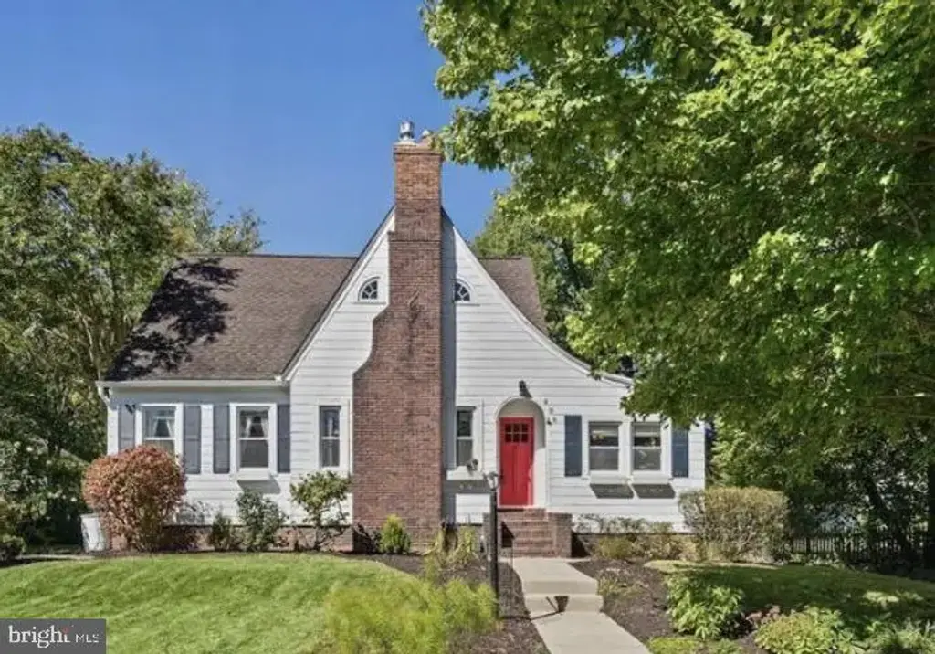 206 Park Dr, CATONSVILLE