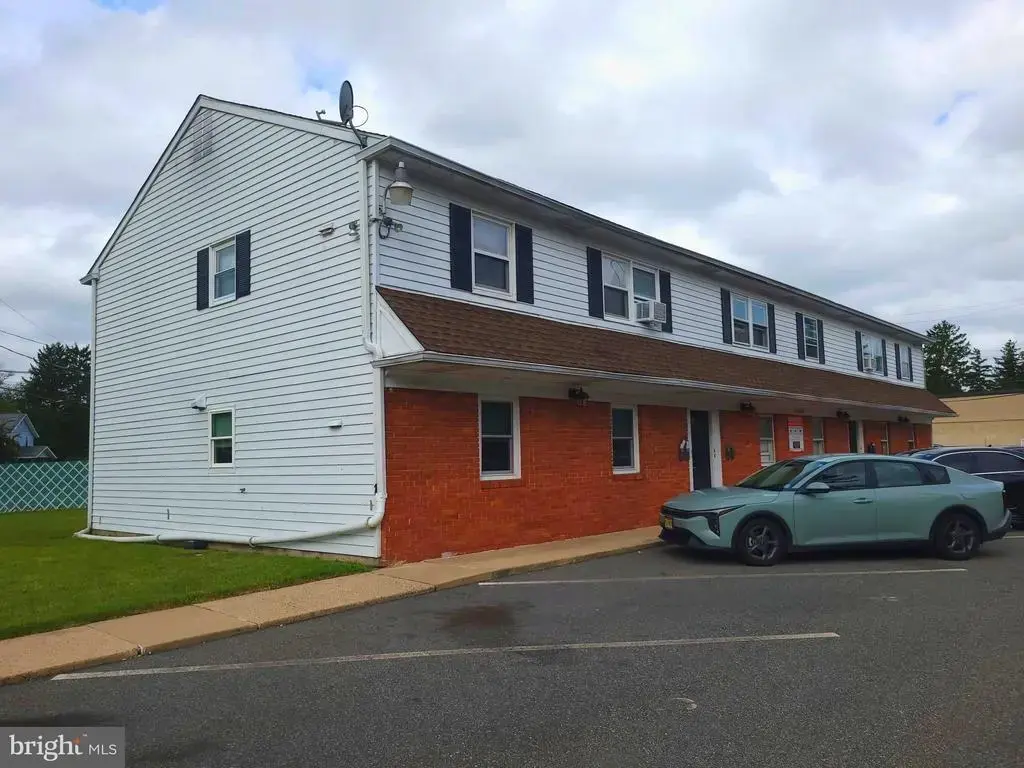 14 Girard Rd S, GLASSBORO