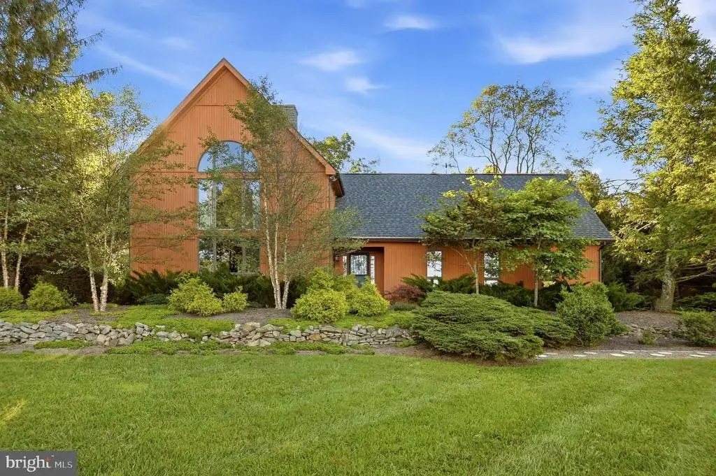 223 Fruit Orchard Dr, CAPON BRIDGE