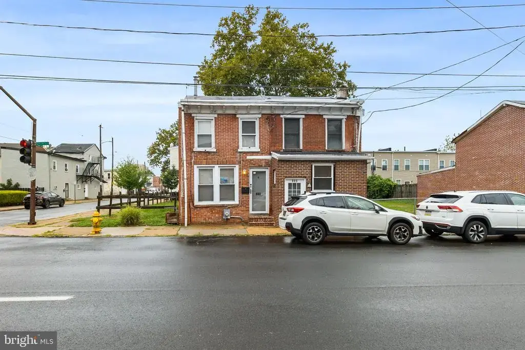 803 N Church St, WILMINGTON