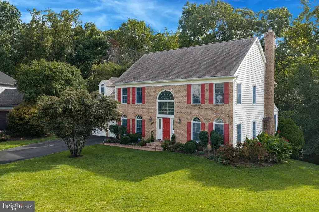 9401 Eagle Trce, FAIRFAX STATION