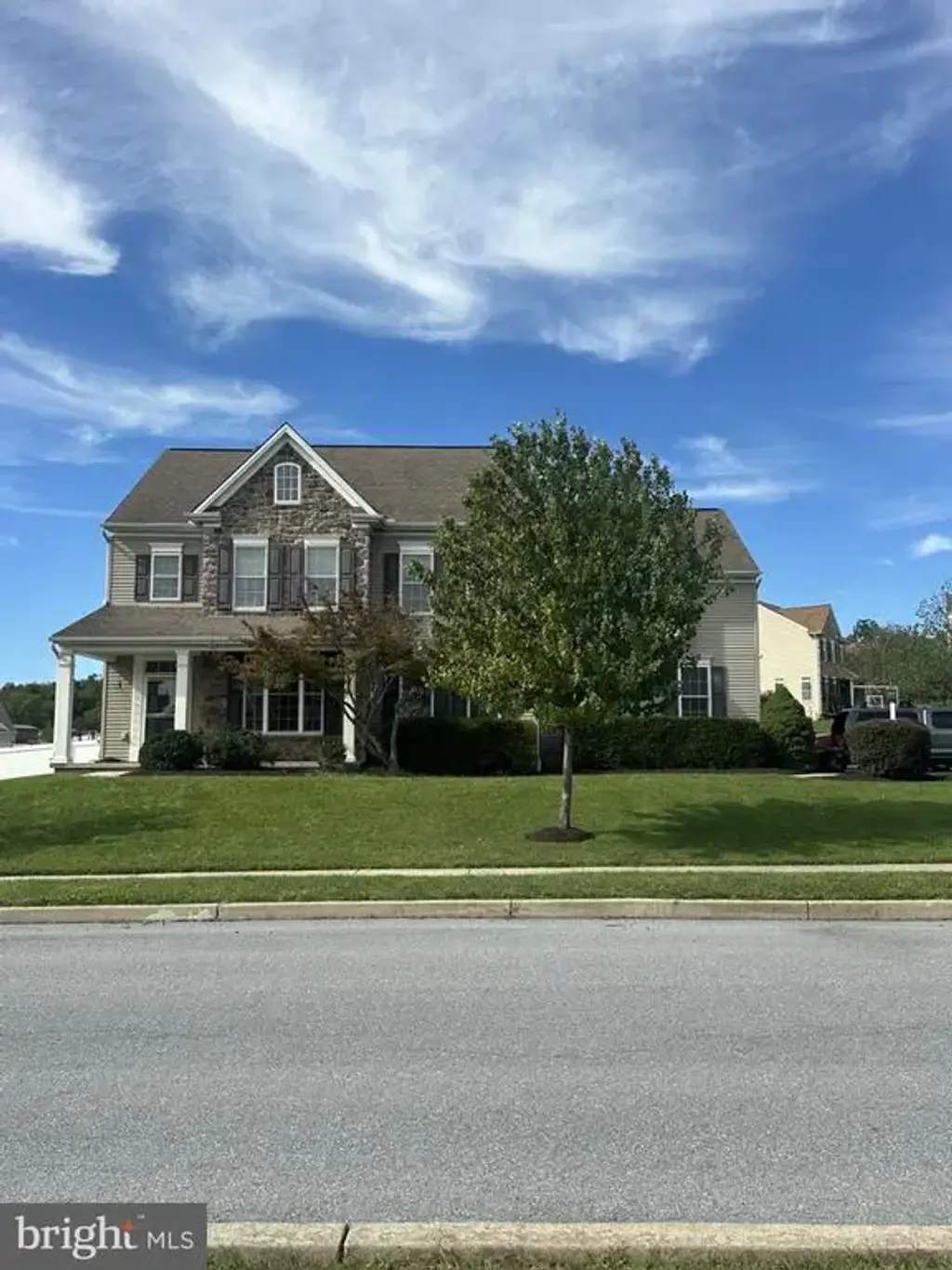 7433 View Crest Dr, HARRISBURG
