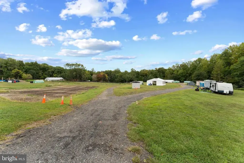 11312 Cross Road Trl Acres, BRANDYWINE