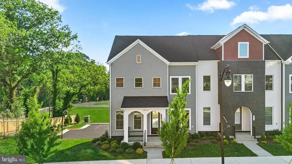 3 Grant Ave #taylor 28-r2, MANASSAS