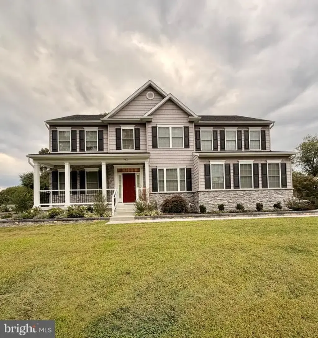 312 Obrecht Rd, MILLERSVILLE
