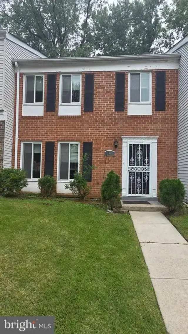 7621 Swan, Hyattsville