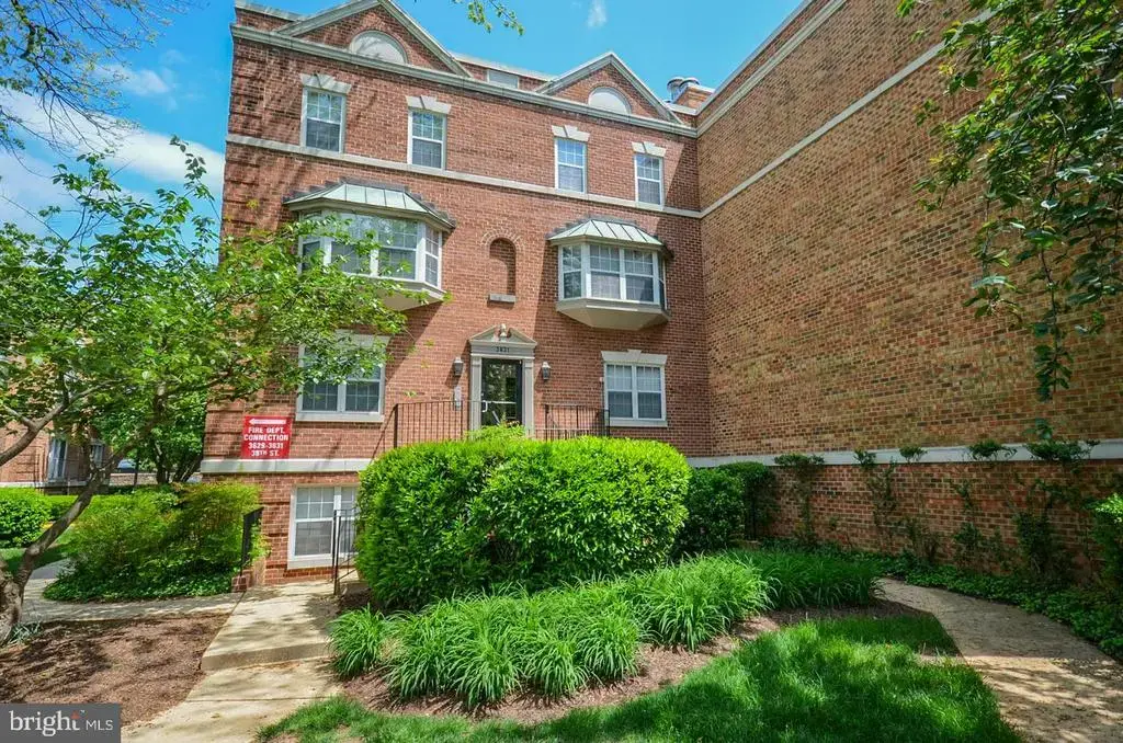 3631 38th St Nw #102, WASHINGTON