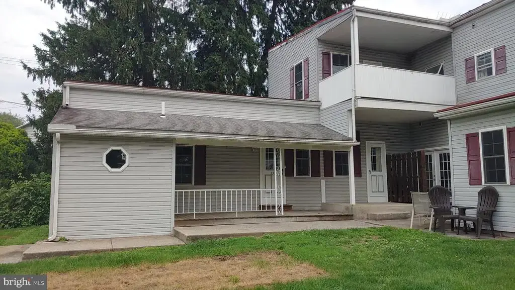 338 N N Main St #rear, BERNVILLE