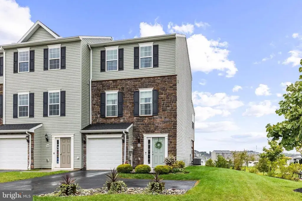 23 Holstein Dr, HANOVER