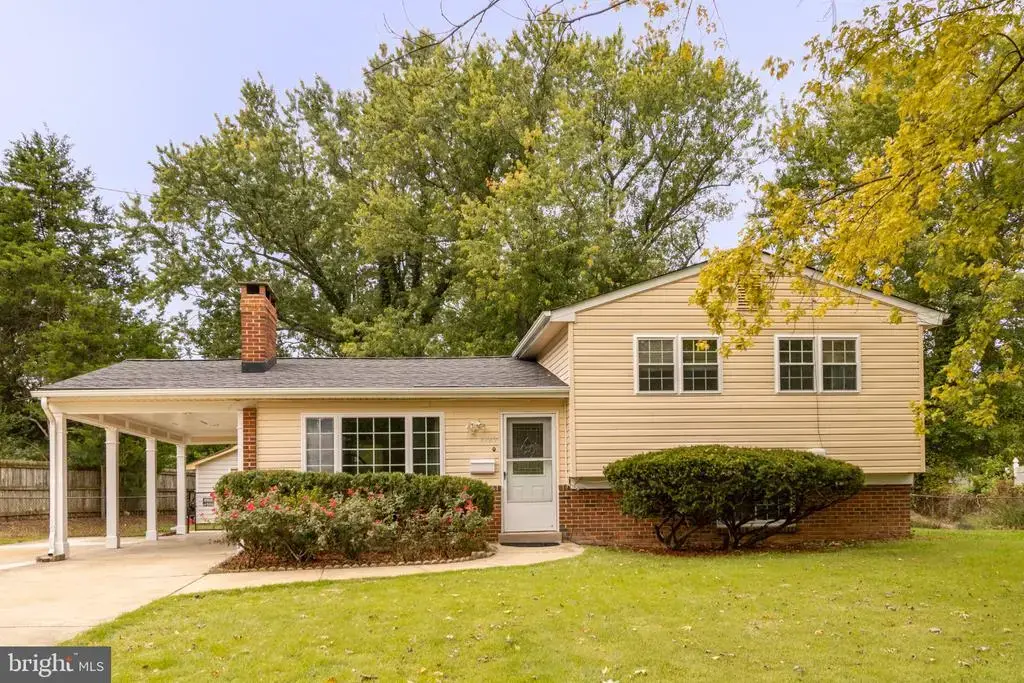 8120 Norwood Dr, ALEXANDRIA