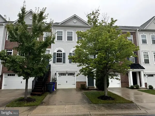 9821 Solar Crse, Laurel